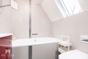 Photo 18- click for photo gallery